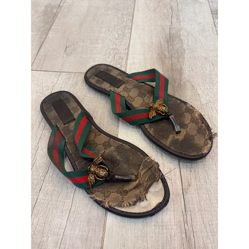 Trashed gucci bee - trashed,