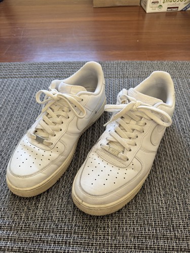 Used trashed nike air force - trashed,