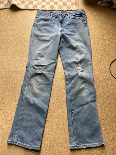 Trashed worn wrangler jeans - worn,
